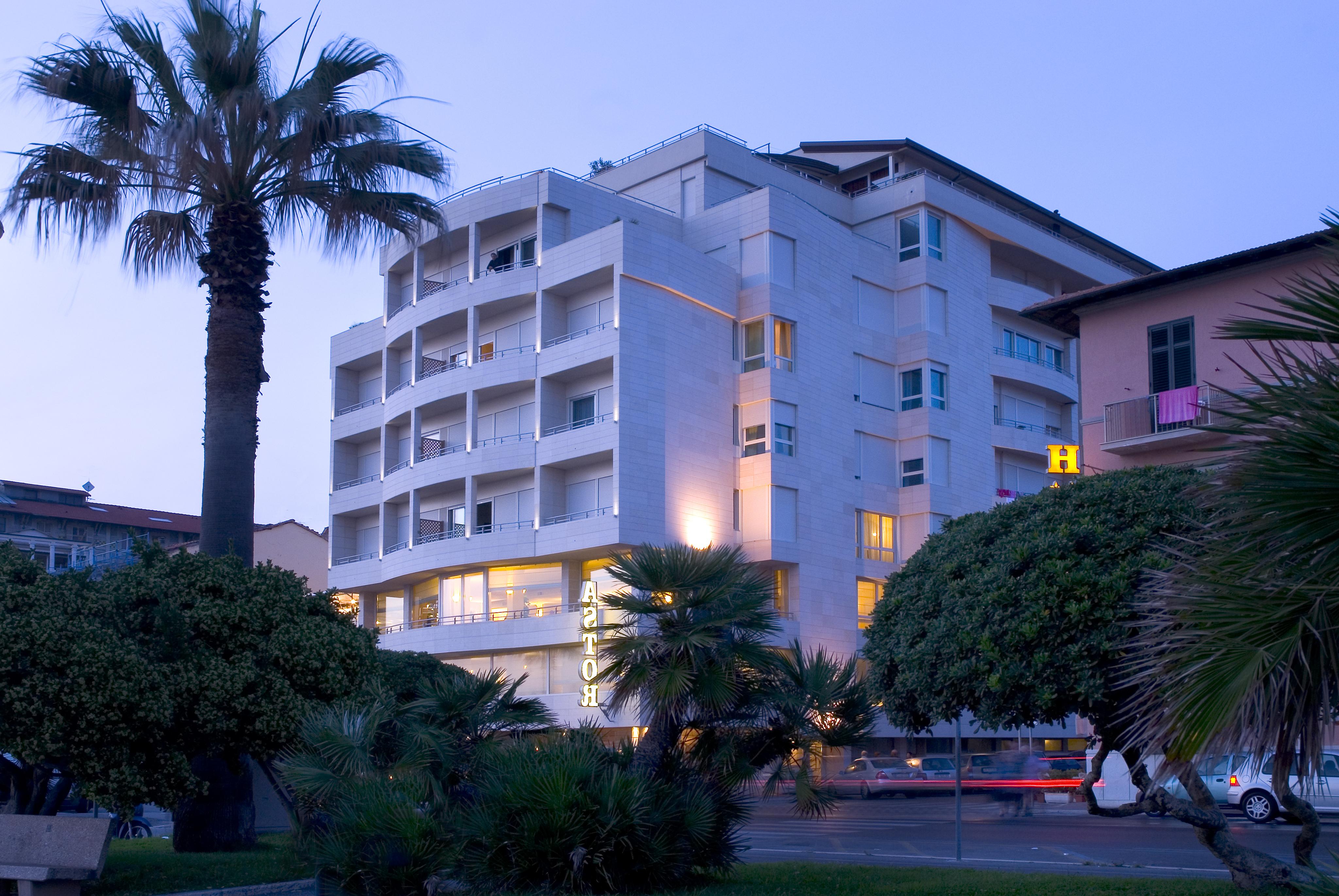 Hotel Sina Astor Viareggio Exterior photo